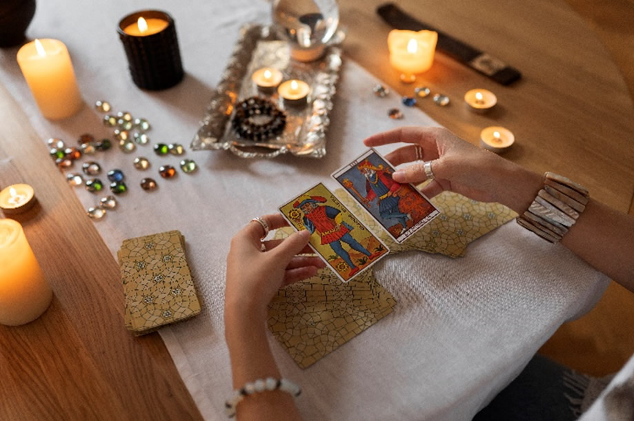 Tarot